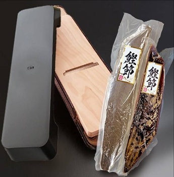 鹿児島　岩崎屋　いわさきや　鰹節削り器セット