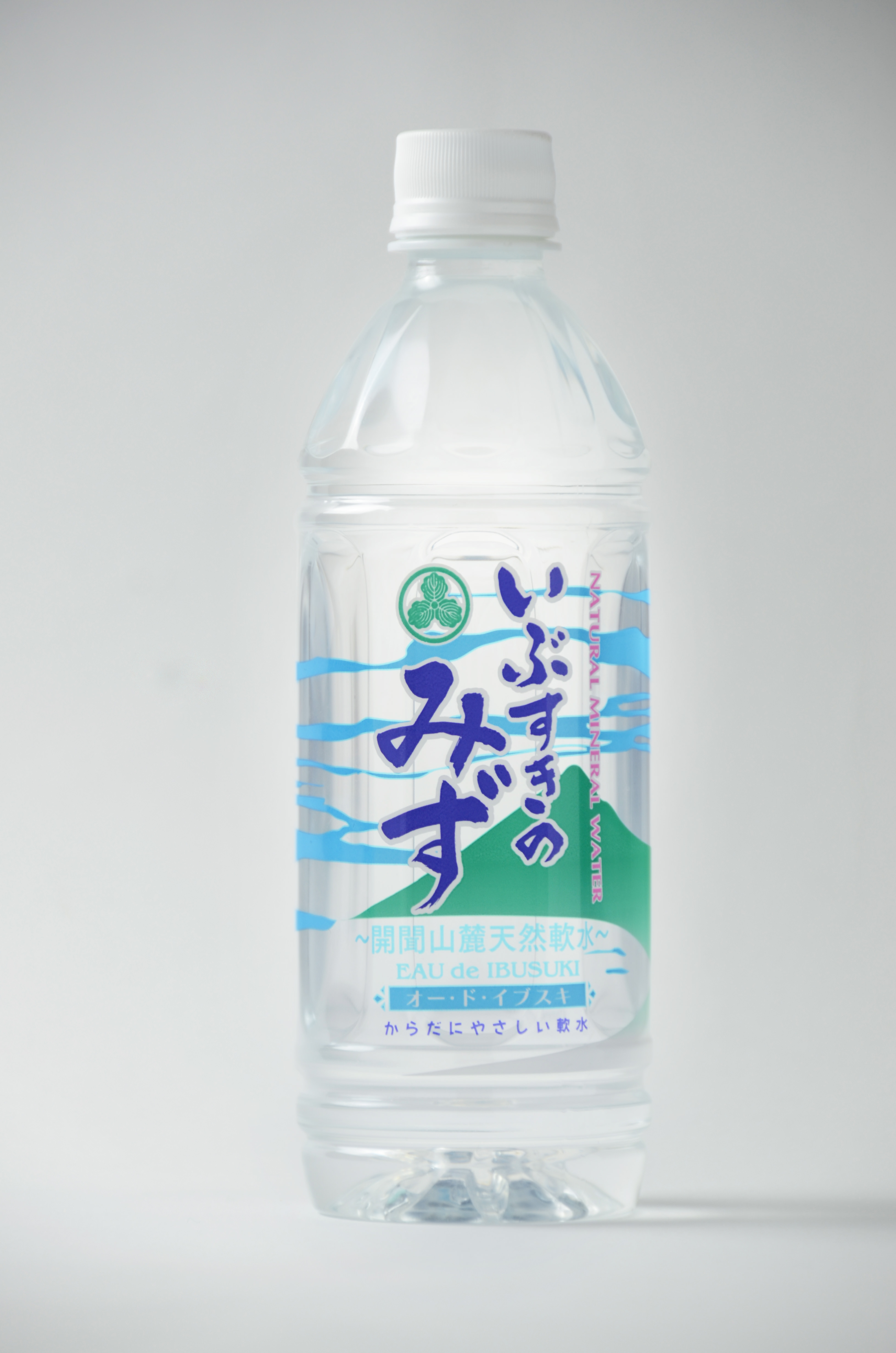 鹿児島　岩崎屋　いわさきや　いぶすきのみず500ｍｌ