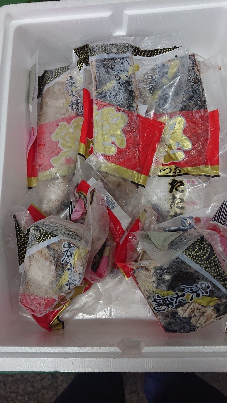 鹿児島　岩崎屋　いわさきや　枕崎産　炭火焼かつおたたきセット
