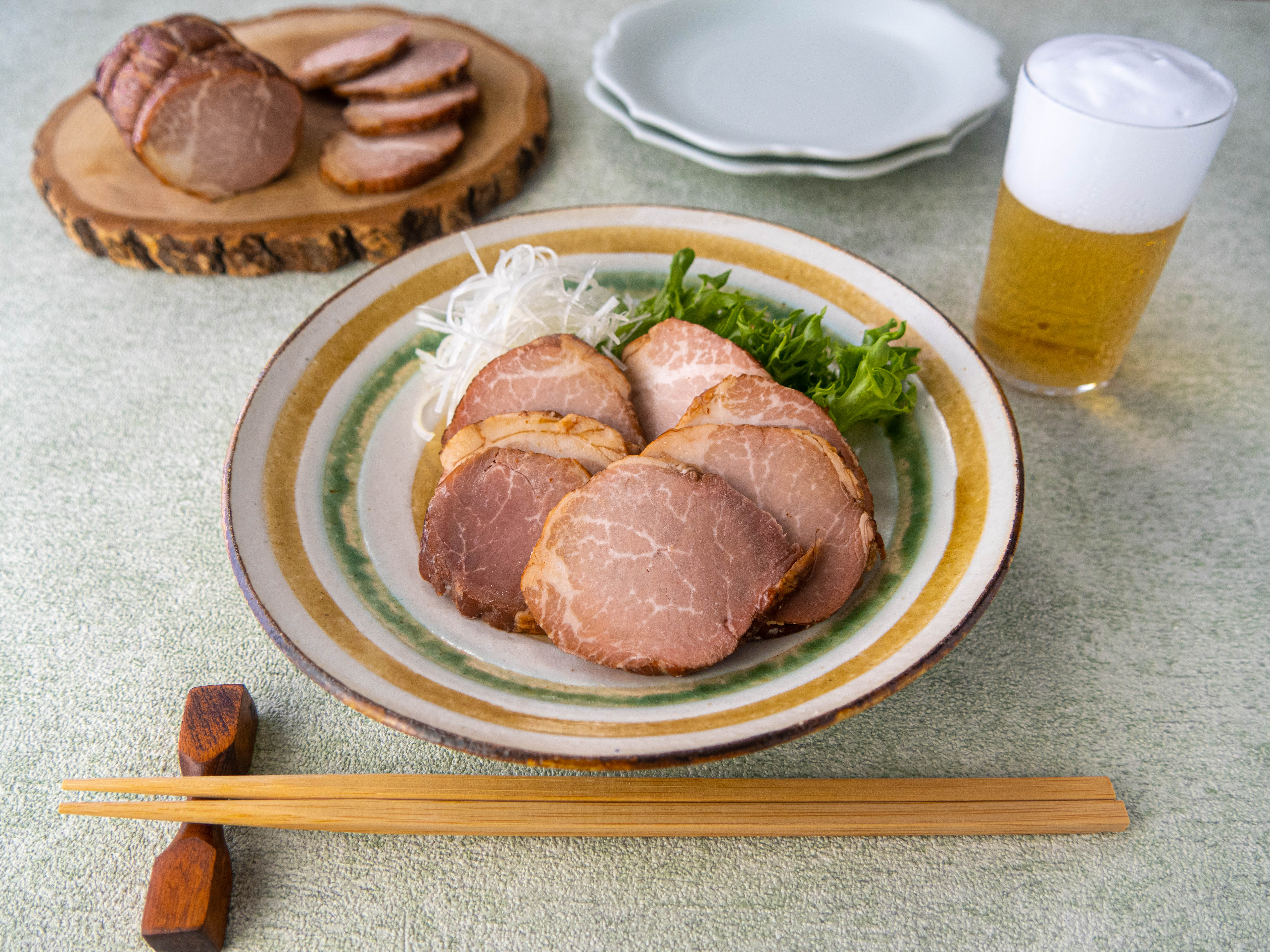 鹿児島　岩崎屋　いわさきや　鹿児島県産黒豚炭焼き焼豚　2本